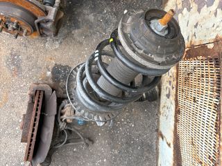 bontott VW TRANSPORTER Bal első Gólyaláb (Lengécsillapító, Rugó)