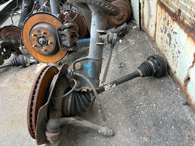 bontott VW TRANSPORTER Bal első Gólyaláb (Lengécsillapító, Rugó)