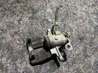 bontott VW TRANSPORTER Bal hátsó Féknyereg Munkahengerrel