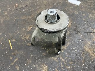 bontott VW TRANSPORTER Billenésgátló Bak