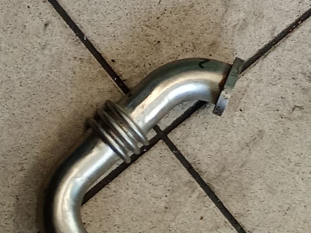 bontott VW TRANSPORTER EGR Hűtő Cső