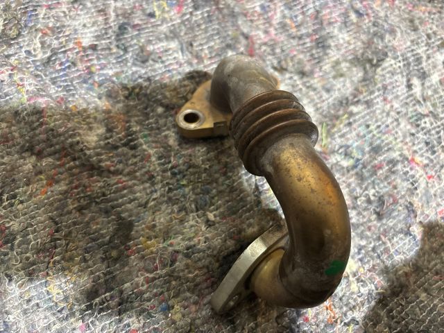 bontott VW TRANSPORTER EGR Hűtő Cső