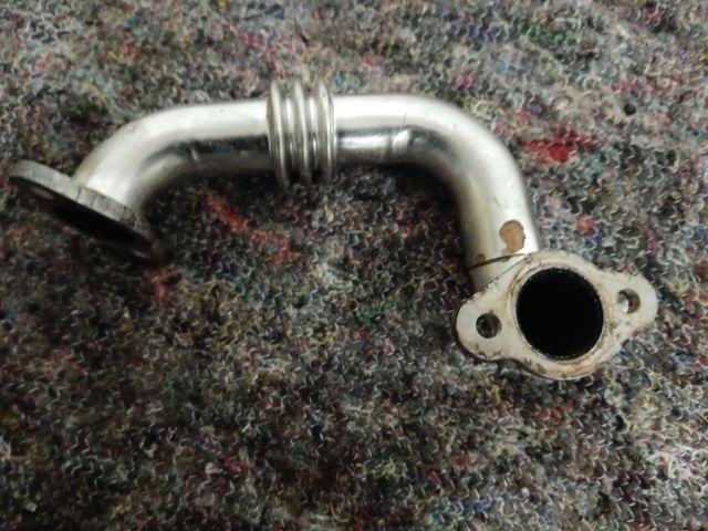 bontott VW TRANSPORTER EGR Hűtő Cső