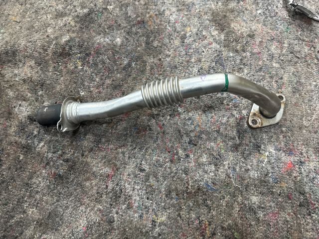 bontott VW TRANSPORTER EGR Hűtő Cső