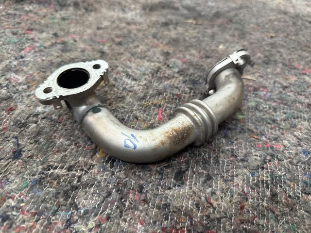 bontott VW TRANSPORTER EGR Hűtő Cső