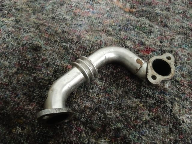 bontott VW TRANSPORTER EGR Hűtő Cső