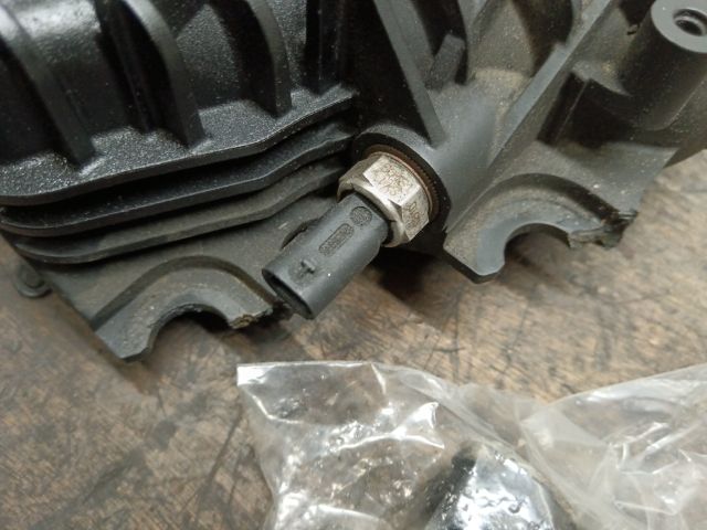 bontott VW TRANSPORTER EGR Hűtő