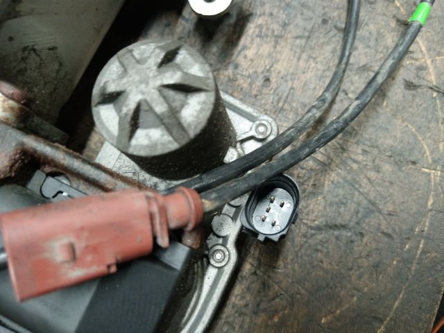 bontott VW TRANSPORTER EGR Hűtő