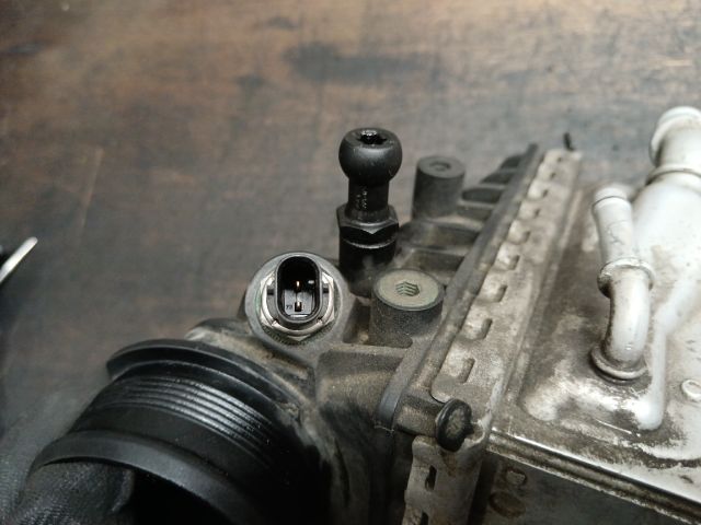 bontott VW TRANSPORTER EGR Hűtő