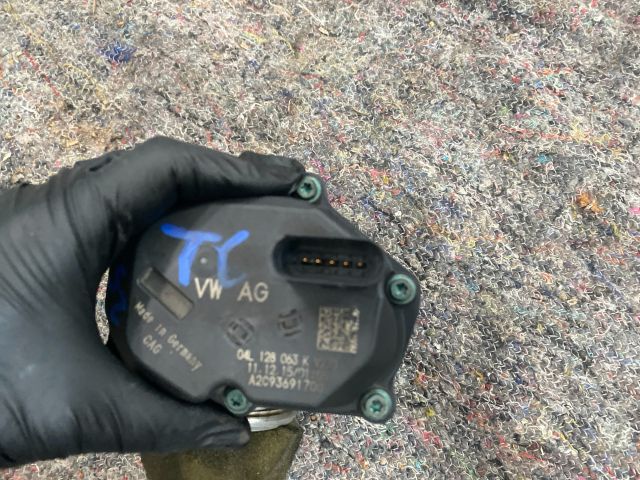 bontott VW TRANSPORTER Fojtószelep (Elektromos)