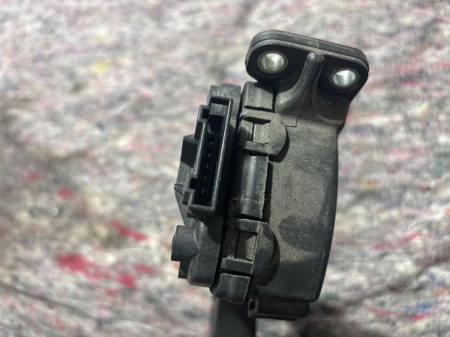 bontott VW TRANSPORTER Gázpedál (Elektromos)