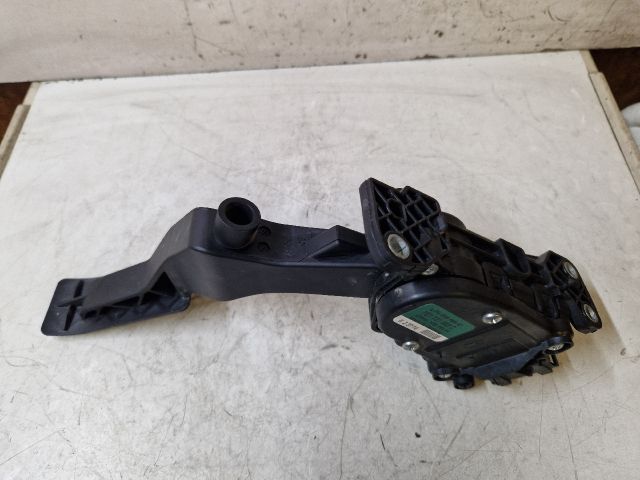 bontott VW TRANSPORTER Gázpedál (Elektromos)