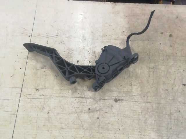 bontott VW TRANSPORTER Gázpedál (Elektromos)