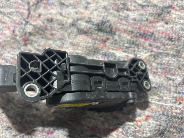 bontott VW TRANSPORTER Gázpedál (Elektromos)