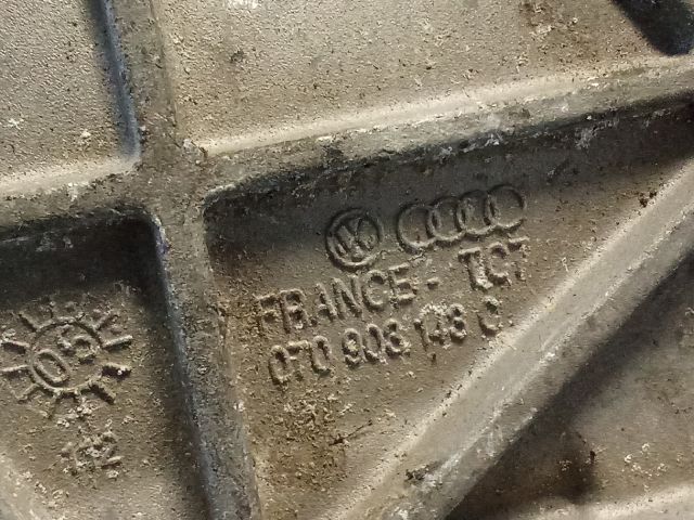 bontott VW TRANSPORTER Generátor Tartó Bak