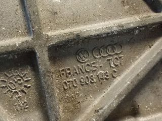 bontott VW TRANSPORTER Generátor Tartó Bak