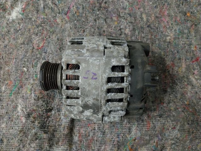 bontott VW TRANSPORTER Generátor