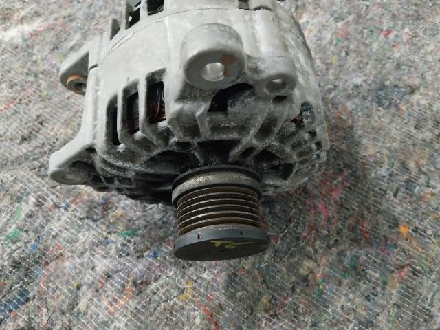 bontott VW TRANSPORTER Generátor