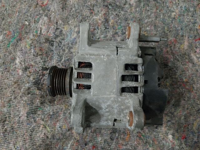 bontott VW TRANSPORTER Generátor