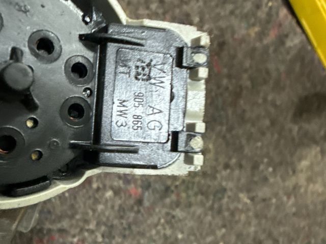 bontott VW TRANSPORTER Gyújtáskapcsoló Házzal