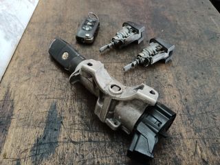 bontott VW TRANSPORTER Gyújtáskapcsoló Házzal