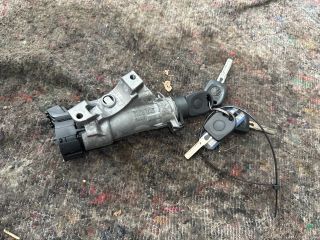 bontott VW TRANSPORTER Gyújtáskapcsoló Házzal