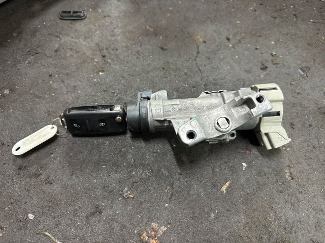 bontott VW TRANSPORTER Gyújtáskapcsoló Házzal