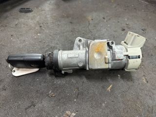 bontott VW TRANSPORTER Gyújtáskapcsoló Házzal