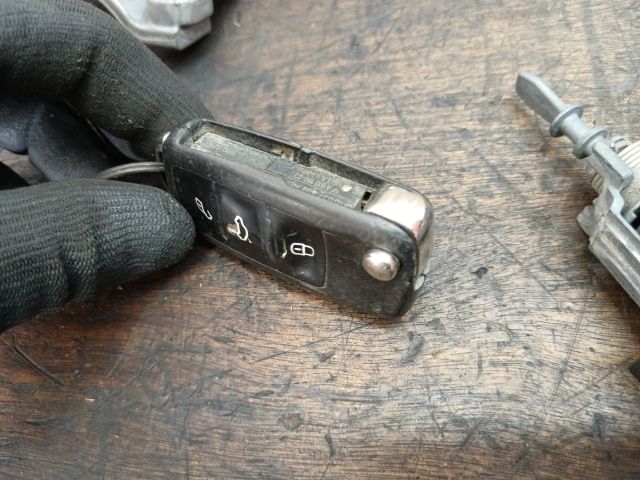 bontott VW TRANSPORTER Gyújtáskapcsoló Házzal