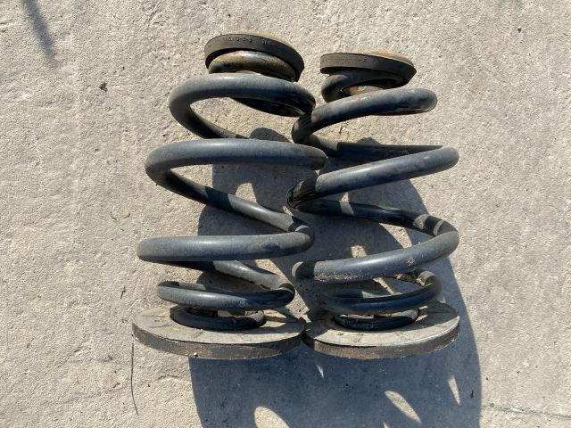 bontott VW TRANSPORTER Hátsó Rugó Pár