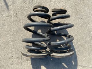 bontott VW TRANSPORTER Hátsó Rugó Pár