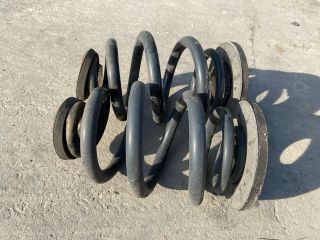 bontott VW TRANSPORTER Hátsó Rugó Pár