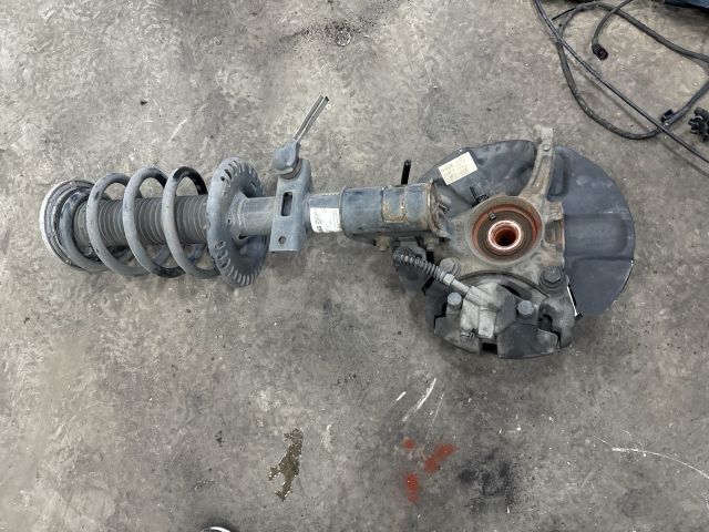 bontott VW TRANSPORTER Jobb első Gólyaláb (Lengécsillapító, Rugó)