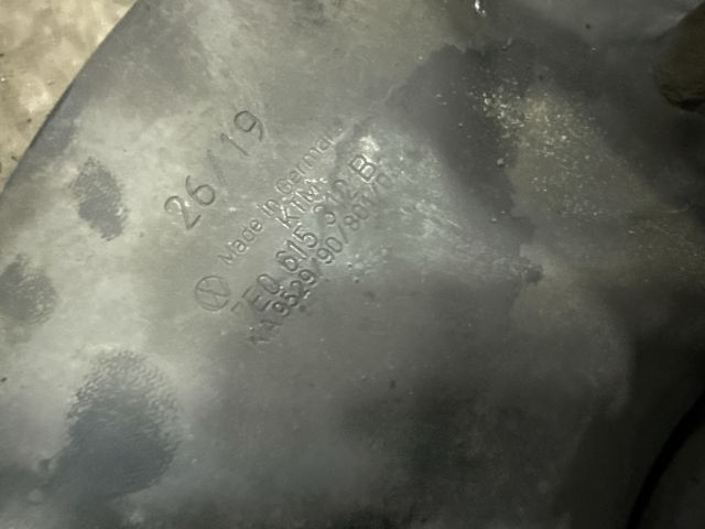 bontott VW TRANSPORTER Jobb első Gólyaláb (Lengécsillapító, Rugó)