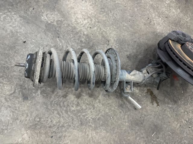 bontott VW TRANSPORTER Jobb első Gólyaláb (Lengécsillapító, Rugó)