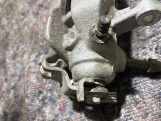 bontott VW TRANSPORTER Jobb hátsó Féknyereg Munkahengerrel