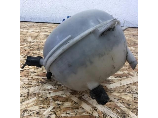 bontott VW TRANSPORTER Kiegyenlítő Tartály