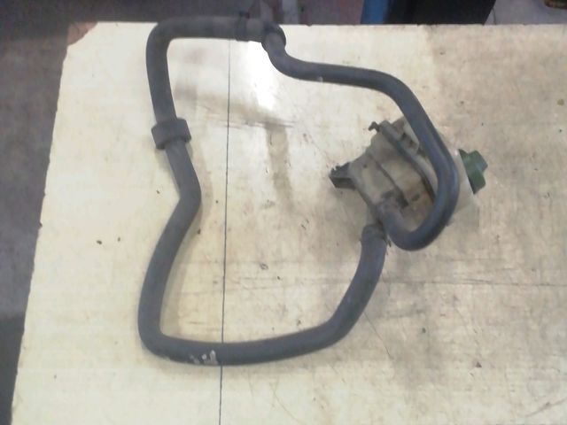 bontott VW TRANSPORTER Kiegyenlítő Tartály