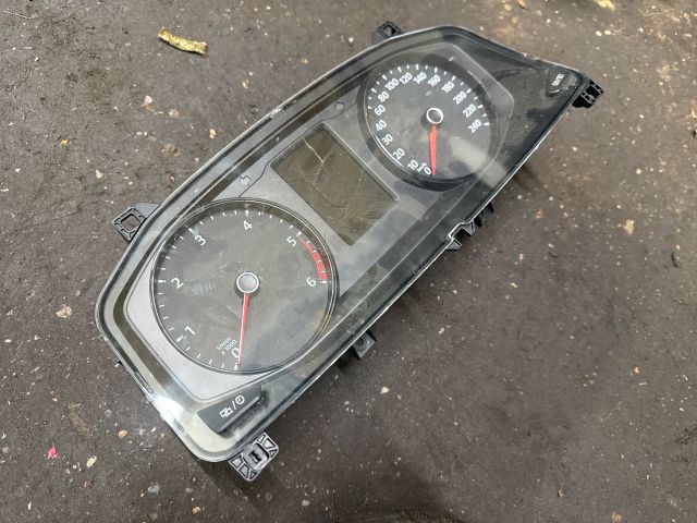 bontott VW TRANSPORTER Kilométeróra