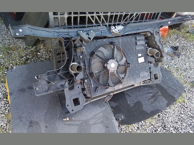 bontott VW TRANSPORTER Komplett Homlokfal (Részeivel)