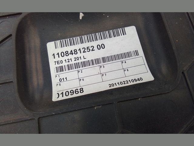 bontott VW TRANSPORTER Komplett Homlokfal (Részeivel)