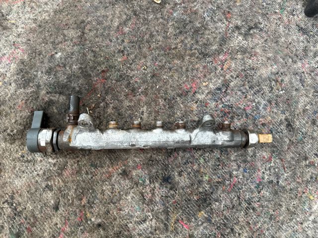 bontott VW TRANSPORTER Közösnyomócső