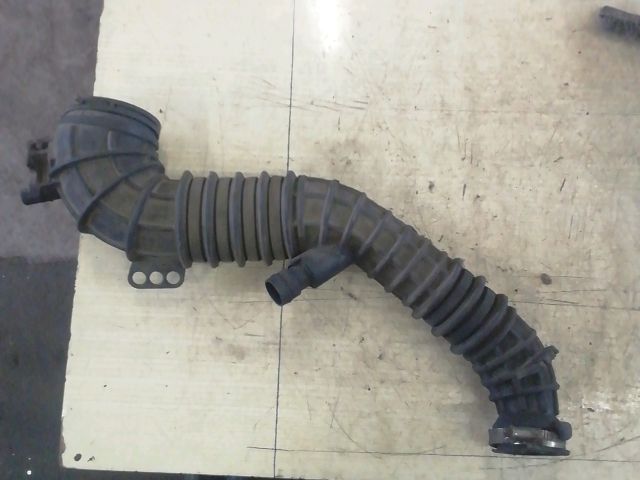 bontott VW TRANSPORTER Légbeömlő Cső