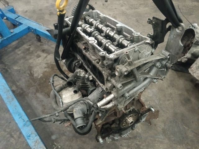 bontott VW TRANSPORTER Motor (Fűzött blokk hengerfejjel)