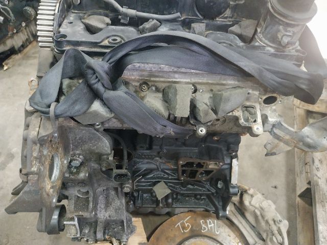 bontott VW TRANSPORTER Motor (Fűzött blokk hengerfejjel)