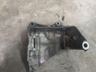 bontott VW TRANSPORTER Motor Tartó Bak (Fém)