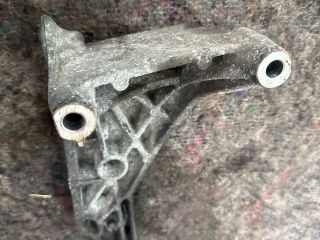 bontott VW TRANSPORTER Motor Tartó Bak (Fém)