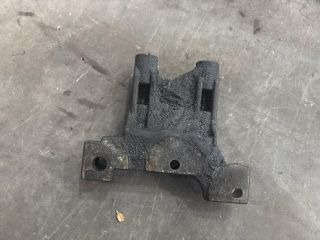 bontott VW TRANSPORTER Motor Tartó Bak (Fém)