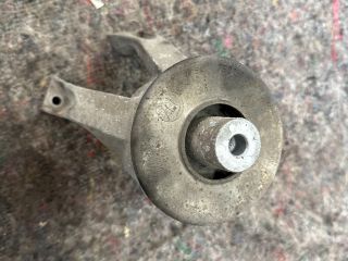 bontott VW TRANSPORTER Motor Tartó Bak (Fém)