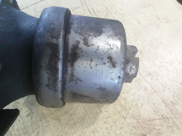 bontott VW TRANSPORTER Motor Tartó Bak Jobb